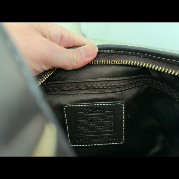 EUC Coach Signature Hobo Handbag - Picture 4 of 4